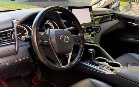 Toyota Camry, 2021 год, 4 000 000 рублей, 11 фотография