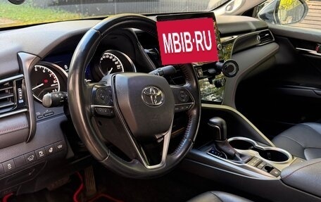 Toyota Camry, 2021 год, 4 000 000 рублей, 12 фотография