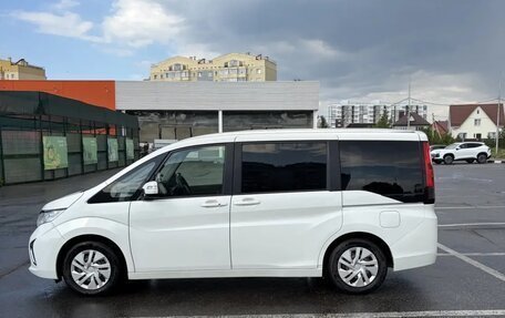Honda Stepwgn IV, 2015 год, 1 700 000 рублей, 2 фотография