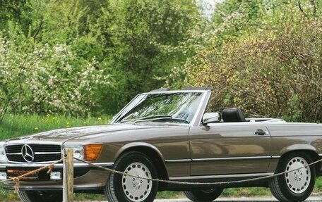 Mercedes-Benz SL-Класс, 1988 год, 11 250 000 рублей, 1 фотография