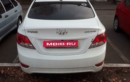 Hyundai Solaris II рестайлинг, 2013 год, 470 000 рублей, 2 фотография