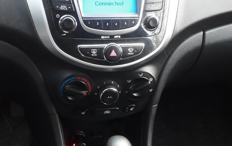 Hyundai Solaris II рестайлинг, 2013 год, 470 000 рублей, 9 фотография