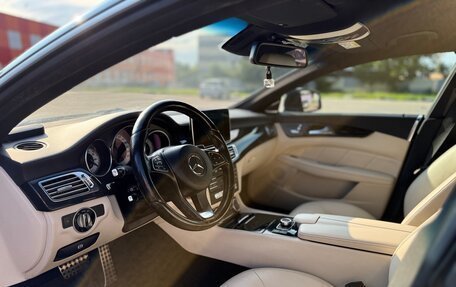 Mercedes-Benz CLS, 2015 год, 2 600 000 рублей, 5 фотография
