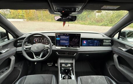 Volkswagen Tiguan, 2024 год, 5 300 000 рублей, 16 фотография