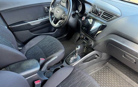KIA Rio III рестайлинг, 2013 год, 880 000 рублей, 13 фотография
