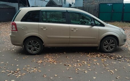 Opel Zafira B, 2008 год, 385 000 рублей, 3 фотография