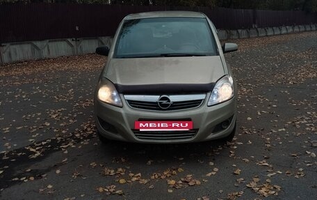 Opel Zafira B, 2008 год, 385 000 рублей, 2 фотография