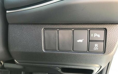 Honda Vezel, 2026 год, 1 820 000 рублей, 8 фотография