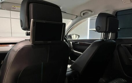 Volkswagen Passat B7, 2011 год, 1 095 000 рублей, 19 фотография