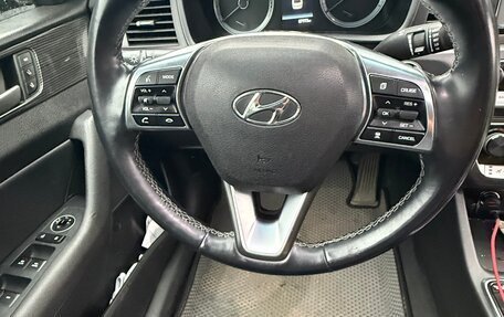 Hyundai Sonata VII, 2018 год, 1 000 000 рублей, 9 фотография