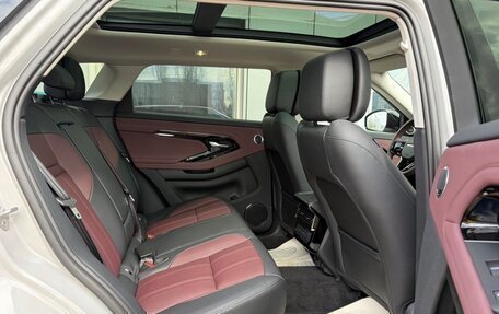 Land Rover Range Rover Evoque II, 2025 год, 5 990 000 рублей, 7 фотография