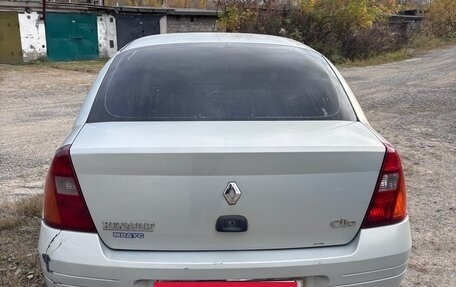 Renault Clio III, 2001 год, 130 000 рублей, 5 фотография