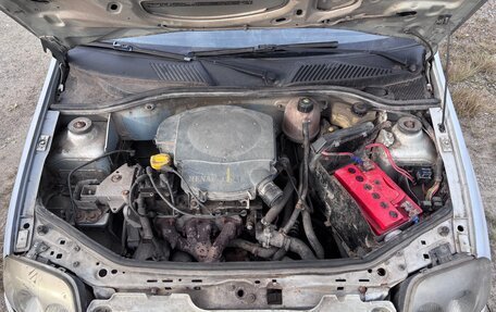 Renault Clio III, 2001 год, 130 000 рублей, 20 фотография