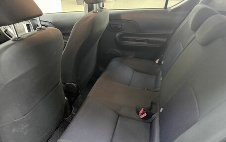 Toyota Aqua I, 2015 год, 899 000 рублей, 17 фотография