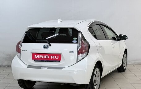 Toyota Aqua I, 2015 год, 899 000 рублей, 4 фотография