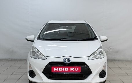 Toyota Aqua I, 2015 год, 899 000 рублей, 3 фотография