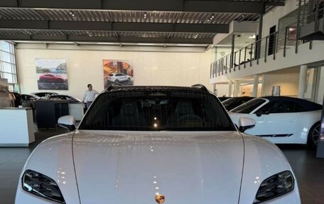 Porsche Taycan I, 2026 год, 18 820 000 рублей, 3 фотография