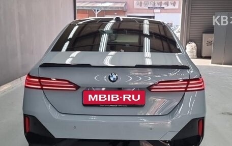 BMW 5 серия, 2024 год, 6 630 010 рублей, 4 фотография