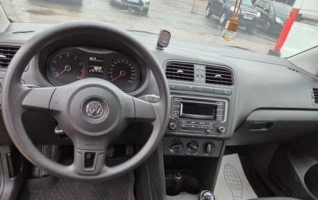 Volkswagen Polo VI (EU Market), 2014 год, 750 000 рублей, 10 фотография