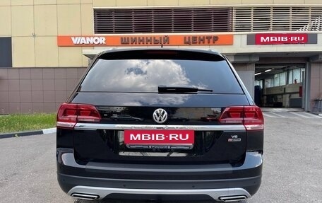 Volkswagen Teramont I, 2018 год, 2 860 000 рублей, 4 фотография