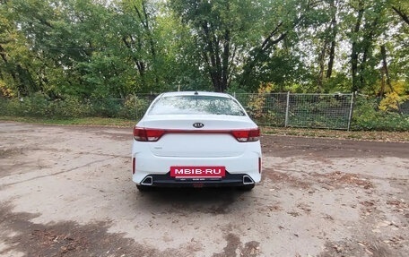 KIA Rio IV, 2021 год, 1 050 000 рублей, 2 фотография
