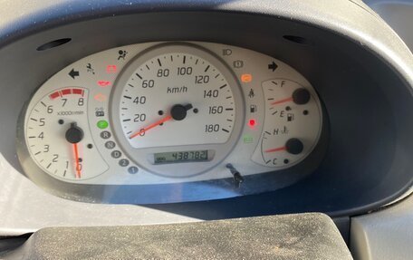 Nissan Tino, 2002 год, 220 000 рублей, 11 фотография
