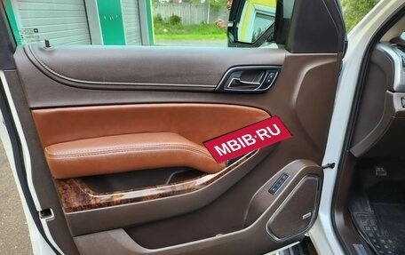 Chevrolet Tahoe IV, 2016 год, 3 200 000 рублей, 19 фотография