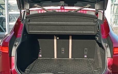 Jaguar F-Pace, 2016 год, 2 245 000 рублей, 10 фотография