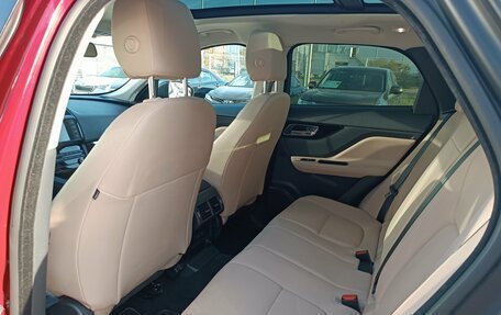 Jaguar F-Pace, 2016 год, 2 245 000 рублей, 12 фотография