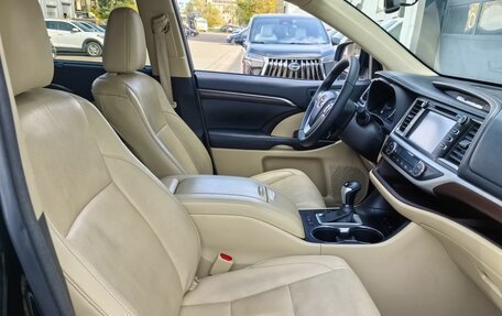 Toyota Highlander III, 2014 год, 2 400 000 рублей, 12 фотография