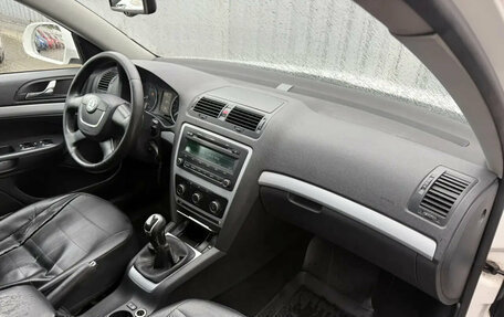Skoda Octavia, 2011 год, 545 000 рублей, 10 фотография