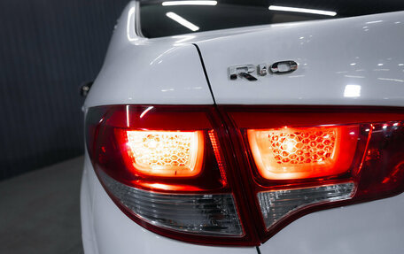 KIA Rio III рестайлинг, 2015 год, 880 000 рублей, 10 фотография
