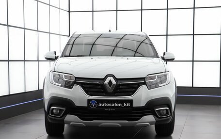 Renault Logan II, 2021 год, 1 390 000 рублей, 2 фотография