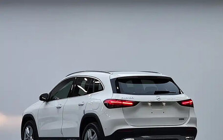 Mercedes-Benz GLA, 2021 год, 2 700 000 рублей, 5 фотография