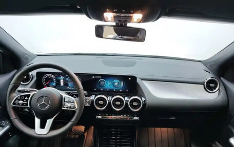 Mercedes-Benz GLA, 2021 год, 2 700 000 рублей, 7 фотография