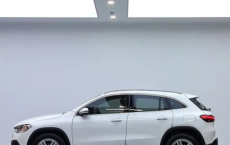 Mercedes-Benz GLA, 2021 год, 2 700 000 рублей, 6 фотография