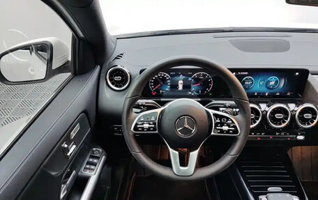 Mercedes-Benz GLA, 2021 год, 2 700 000 рублей, 8 фотография