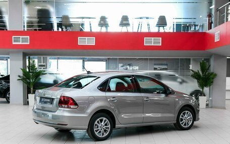 Volkswagen Polo VI (EU Market), 2017 год, 1 050 000 рублей, 2 фотография