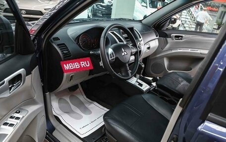 Mitsubishi Pajero Sport II рестайлинг, 2014 год, 1 790 000 рублей, 8 фотография