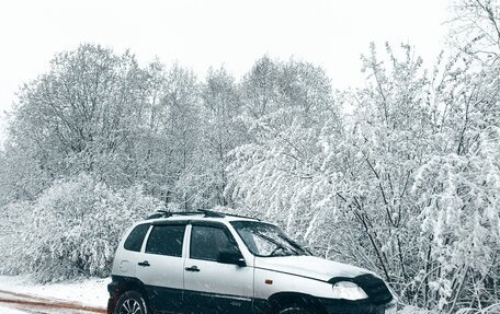 Chevrolet Niva I рестайлинг, 2006 год, 420 000 рублей, 1 фотография