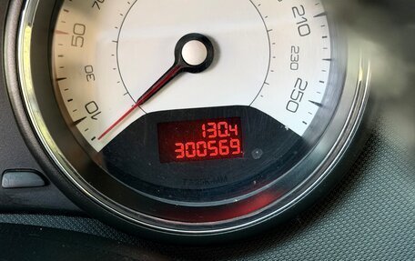 Peugeot 308 II, 2011 год, 350 000 рублей, 14 фотография