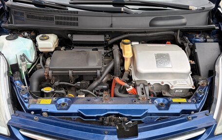 Toyota Prius, 2008 год, 690 000 рублей, 8 фотография