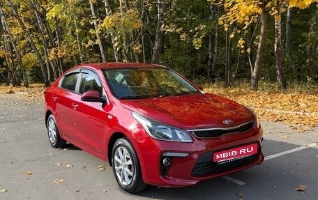 KIA Rio IV, 2018 год, 1 250 000 рублей, 6 фотография