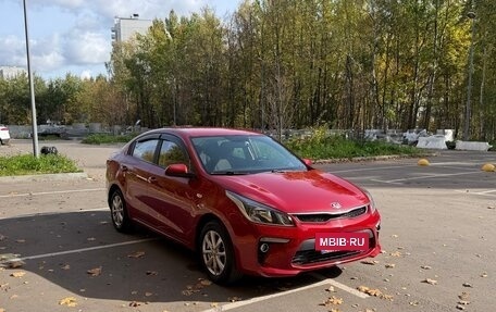 KIA Rio IV, 2018 год, 1 250 000 рублей, 7 фотография