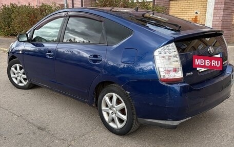 Toyota Prius, 2008 год, 690 000 рублей, 9 фотография