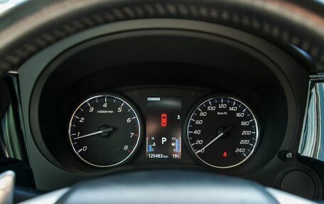 Mitsubishi Outlander III рестайлинг 3, 2014 год, 1 700 000 рублей, 21 фотография