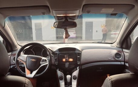 Chevrolet Cruze II, 2011 год, 600 000 рублей, 3 фотография