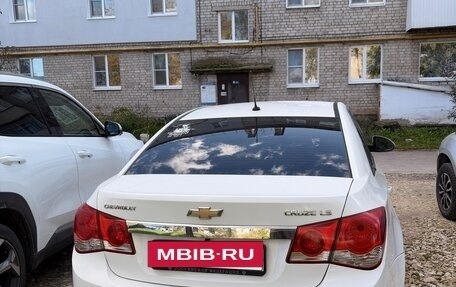 Chevrolet Cruze II, 2011 год, 600 000 рублей, 2 фотография