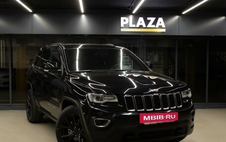 Jeep Grand Cherokee, 2013 год, 2 100 000 рублей, 2 фотография