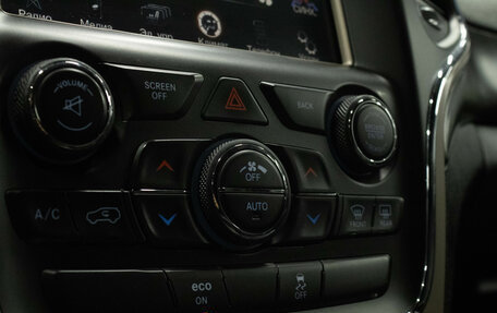 Jeep Grand Cherokee, 2013 год, 2 100 000 рублей, 22 фотография